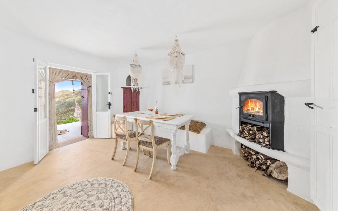 Cortijo El Albaricoque De La Sierra - Finca De 75 Hectareas ! Nijar Bagian luar foto