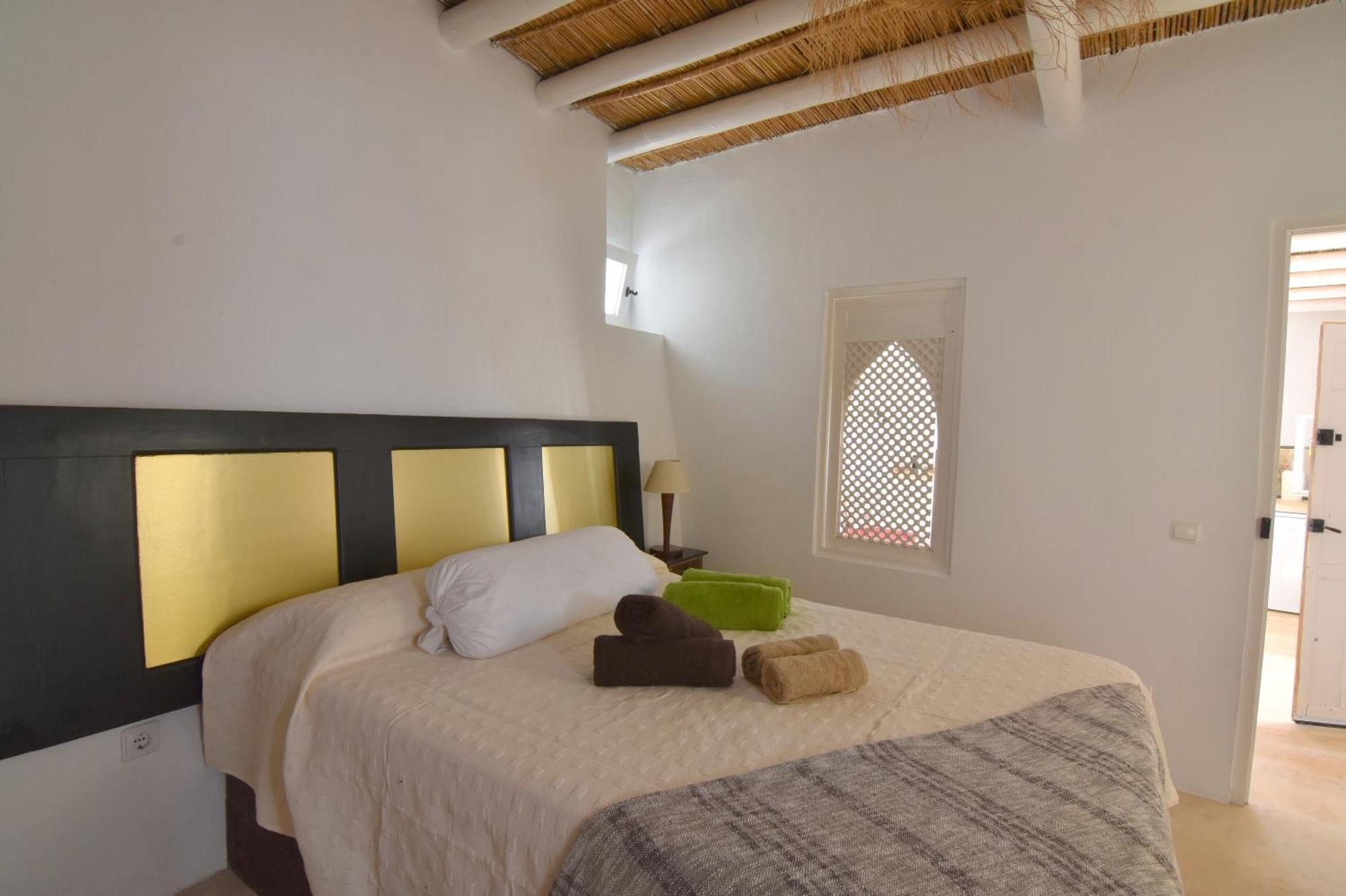 Cortijo El Albaricoque De La Sierra - Finca De 75 Hectareas ! Nijar Bagian luar foto